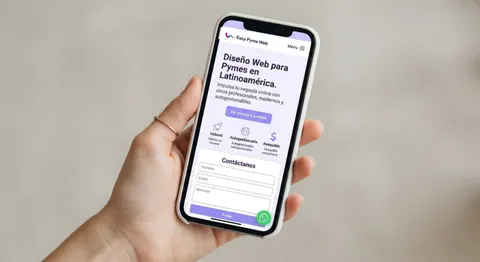 Página web de Easy Pyme Web vista en celular con botón de WhatsApp